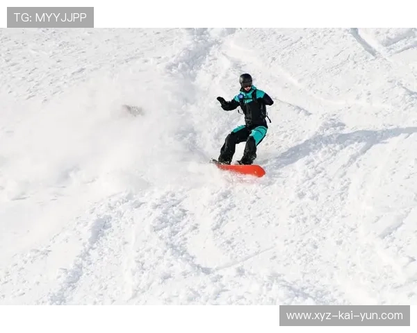 滑雪落地惊险却稳住——挑战自我，尽在雪域之间